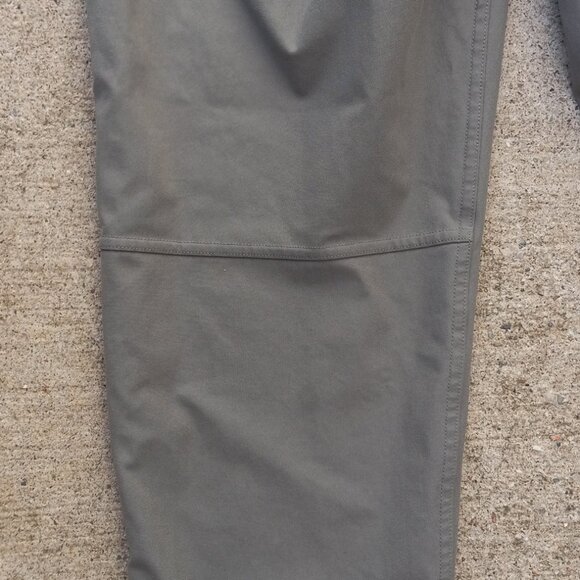 Lululemon Athletica Ladies' Pants Olive Green Sporty Dressy Stretchy 32" x 30" - Picture 8 of 12